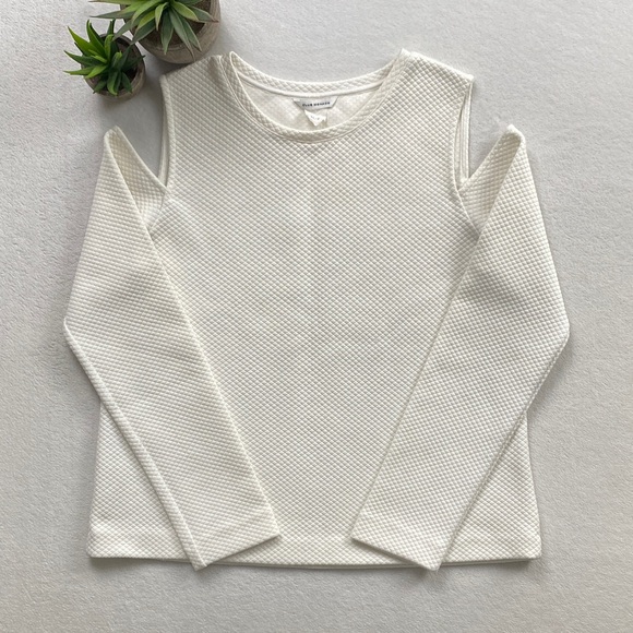 Club Monaco Sweaters - Club Monaco Textured Cut Out Shoulder Long Sleeve Sweater (White)